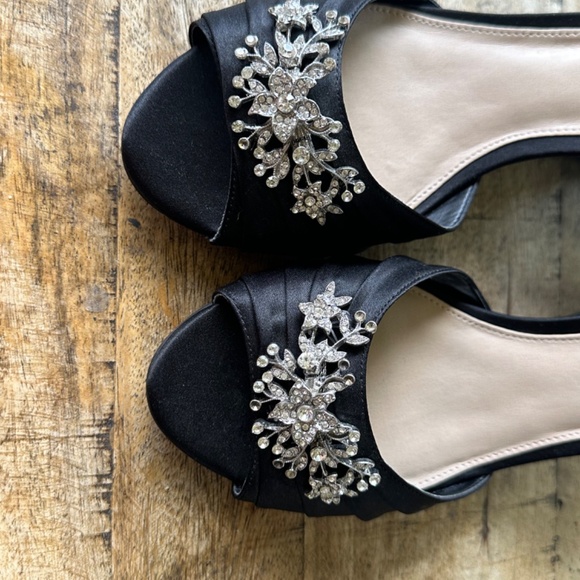 Mia Wedge party shoes nwt - Picture 2 of 5